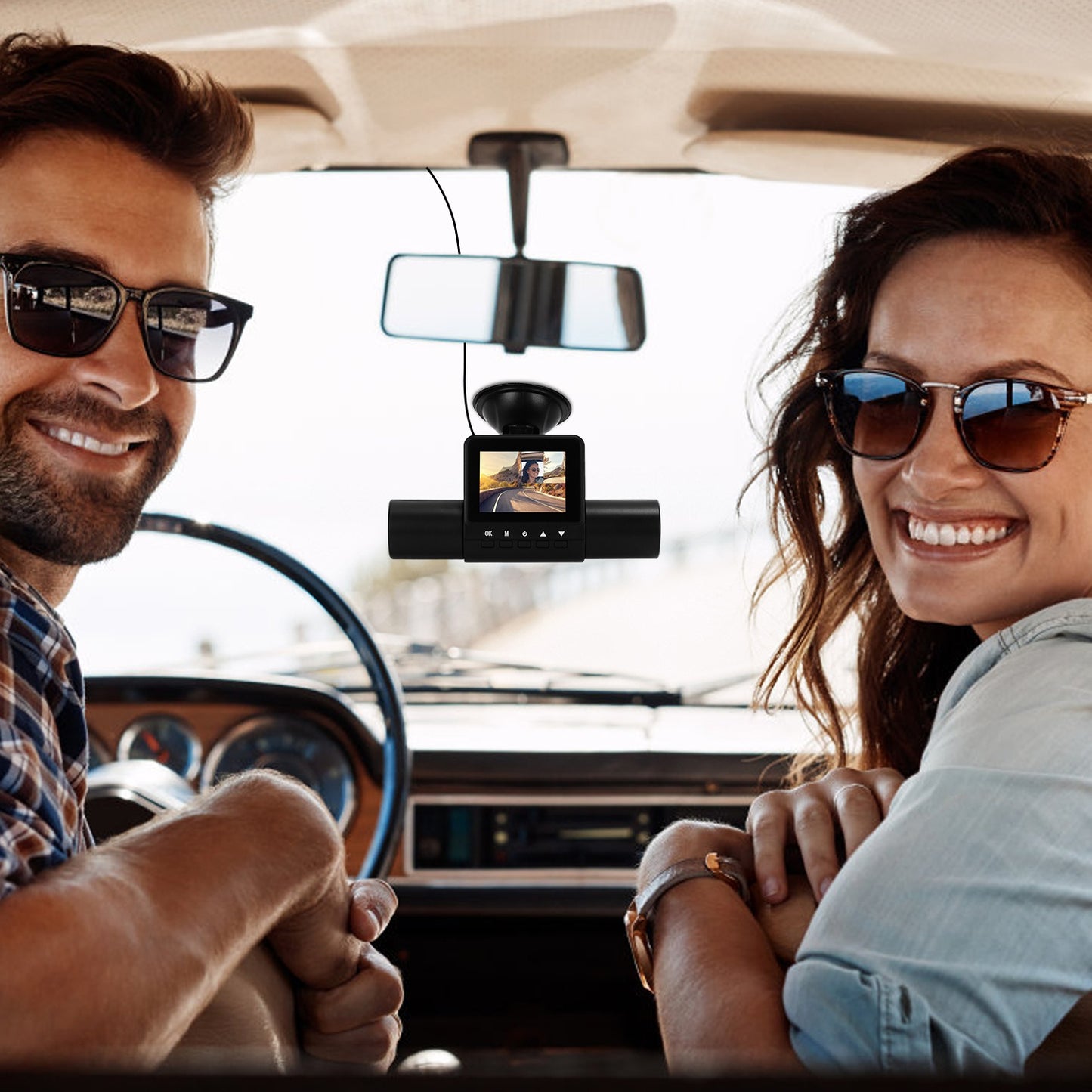 360° Car Dash Camera, FHD Front & Rear View, 4-Channel Recording, Night Vision, Motion Detection – Includes 32GB Card